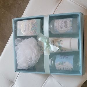 Aromatherapy set for ladies